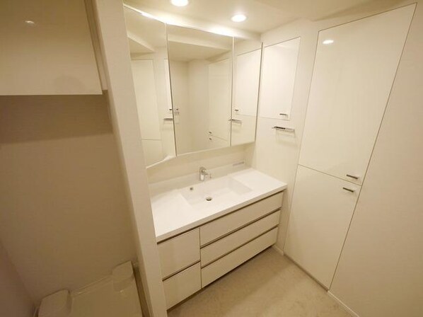 ウィルテラス滝野川の物件内観写真